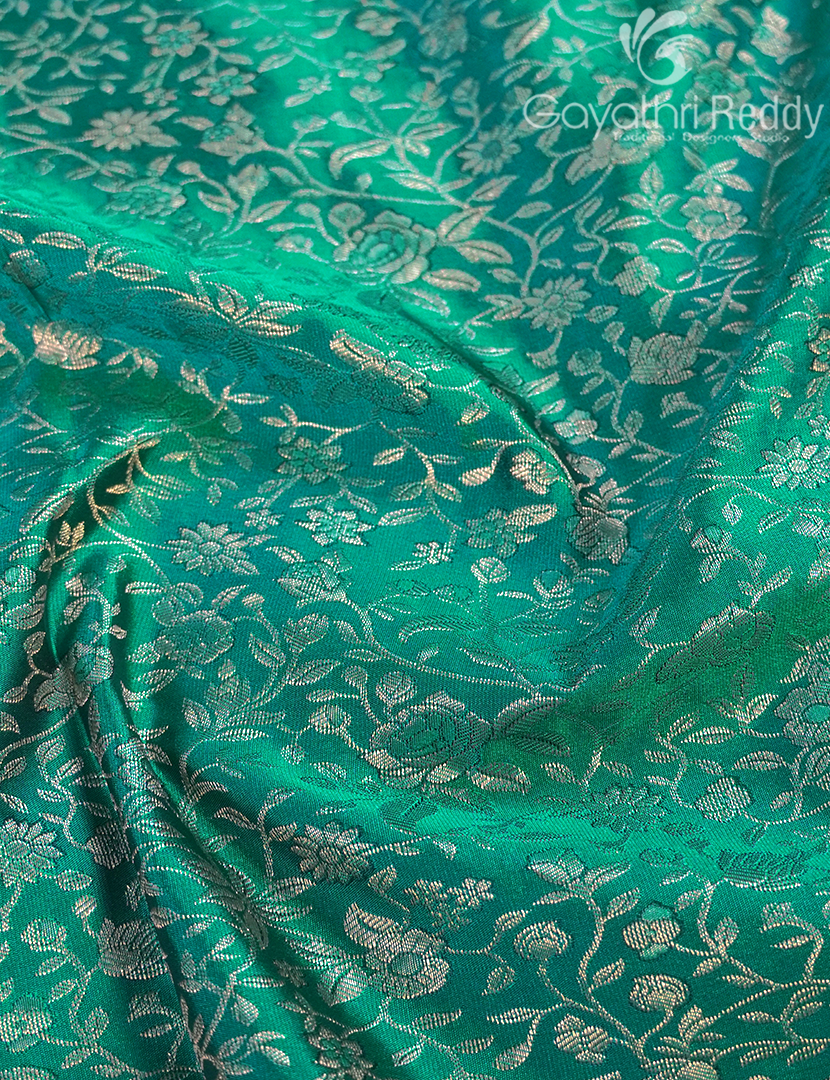 KANCHI PATTU-KP8260