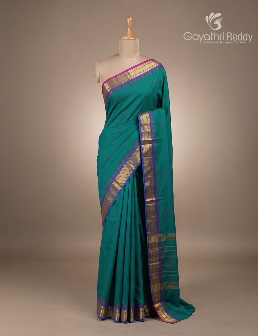 Pure Handloom Cotton Saree in Deep Rama Green