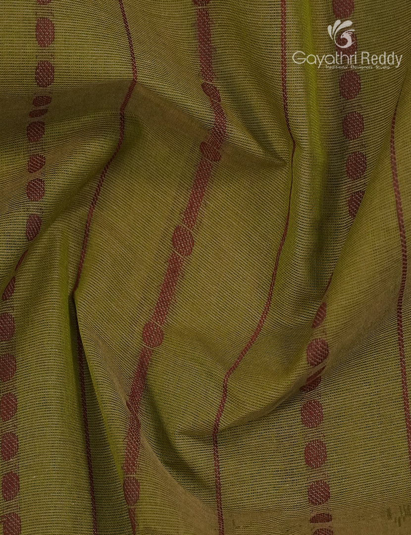 Pure Kanchi Cotton Saree in Mehendi Green