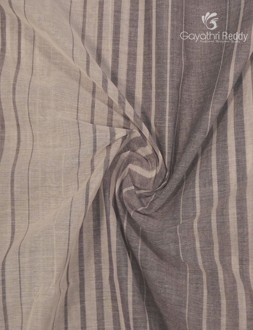 Pure Kanchi Cotton Saree in Cream and Grey