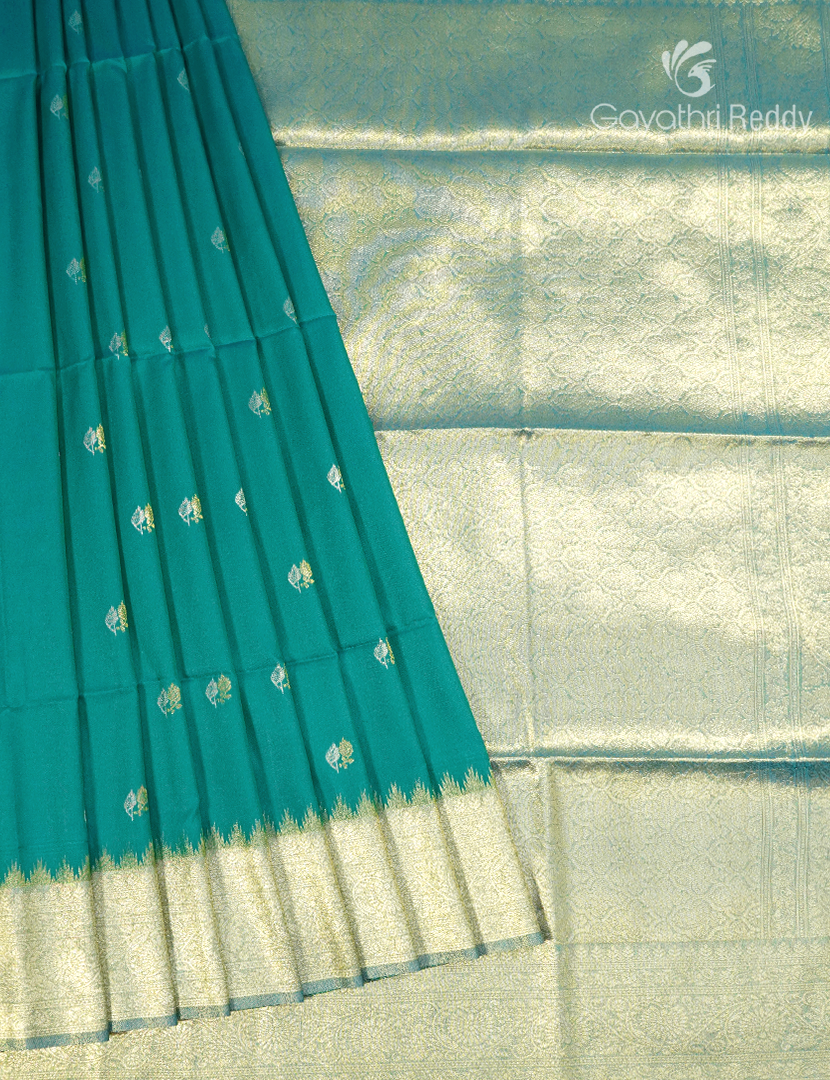 Semi Kanchipuram Art Silk Saree in Rama Green