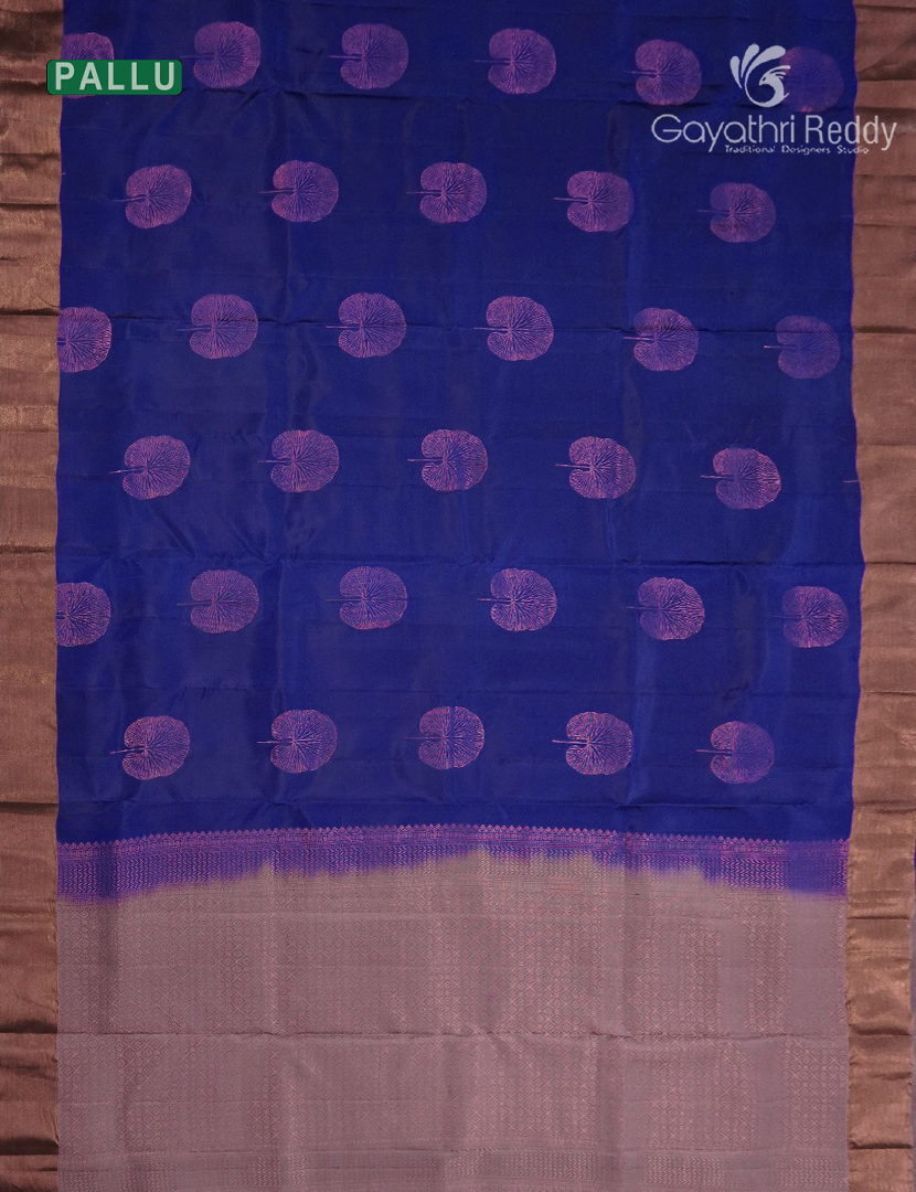 Pure Kanchipuram Silk Saree in Blue ( Small Borders )