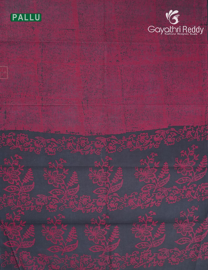 Cotton Batik Print Saree in Ash Grey and Rose Pink
