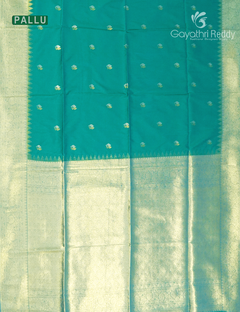 Semi Kanchipuram Art Silk Saree in Rama Green