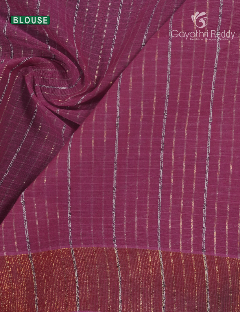 Pure Handloom Cotton Saree in Deep Magenta