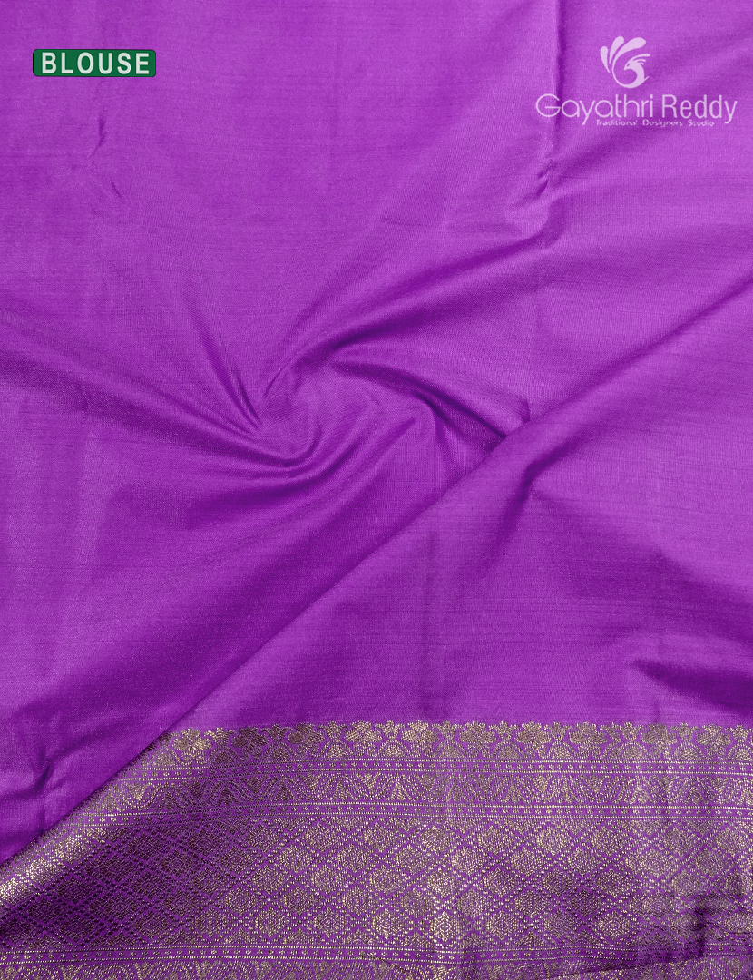 Semi Kanchipuram Silk Saree in Light violet