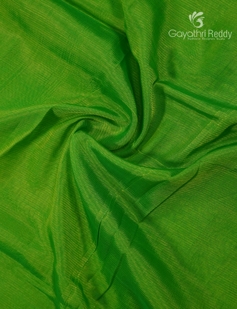 Pure Mangalagiri Langa Voni Set in Light Green