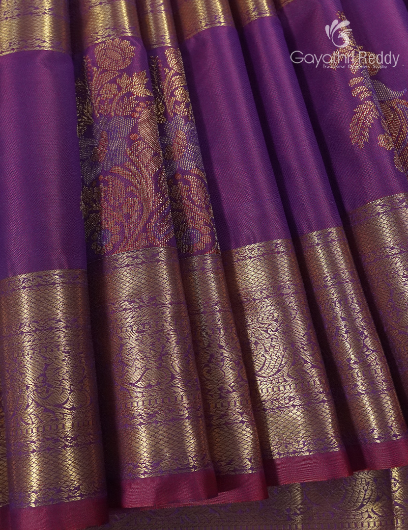 Semi Kanchipuram Silk Saree in Grey  and Deep Pink