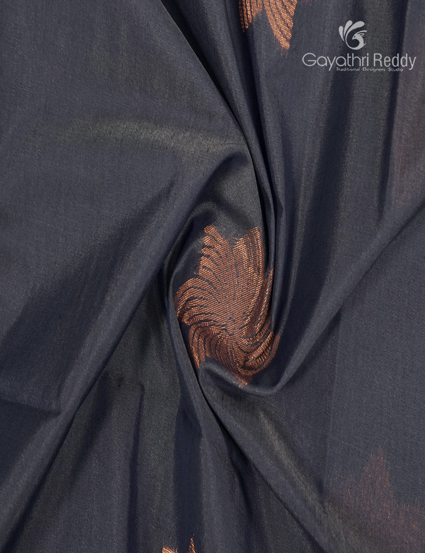 Kanchipuram Sico Saree in Ash Grey and Yellow