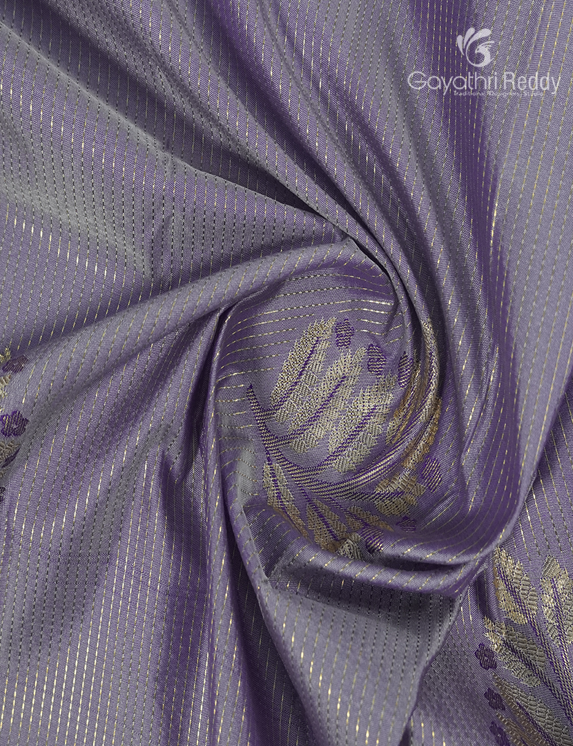 Semi Kanchipuram Silk Saree in Grey  and Deep Pink
