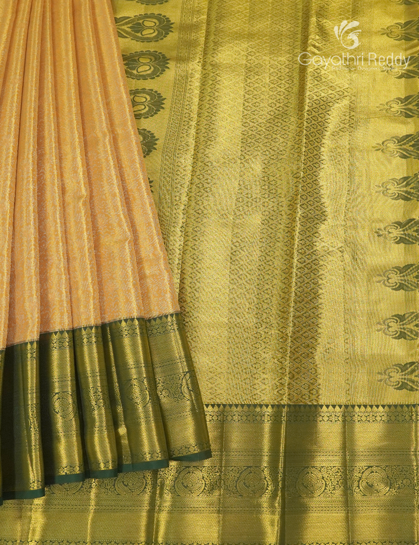 Pure  Kanchipuram Silk Saree in Butter Yellow and Bottle Green ( Brocade Pattern )