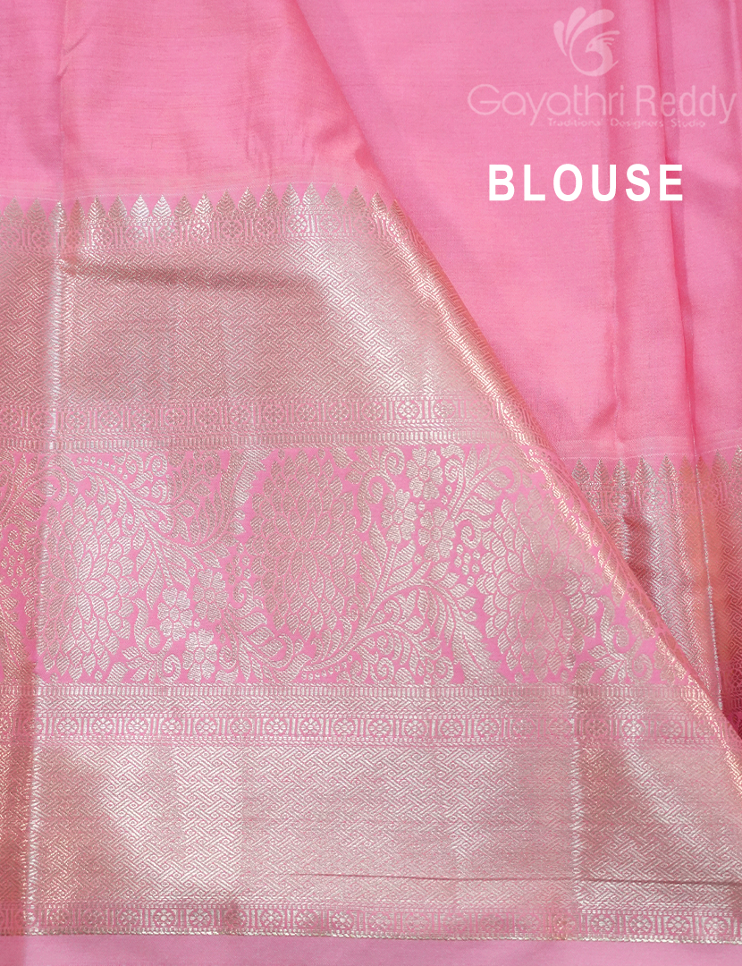 SEMI KANCHI PATTU-SP1900