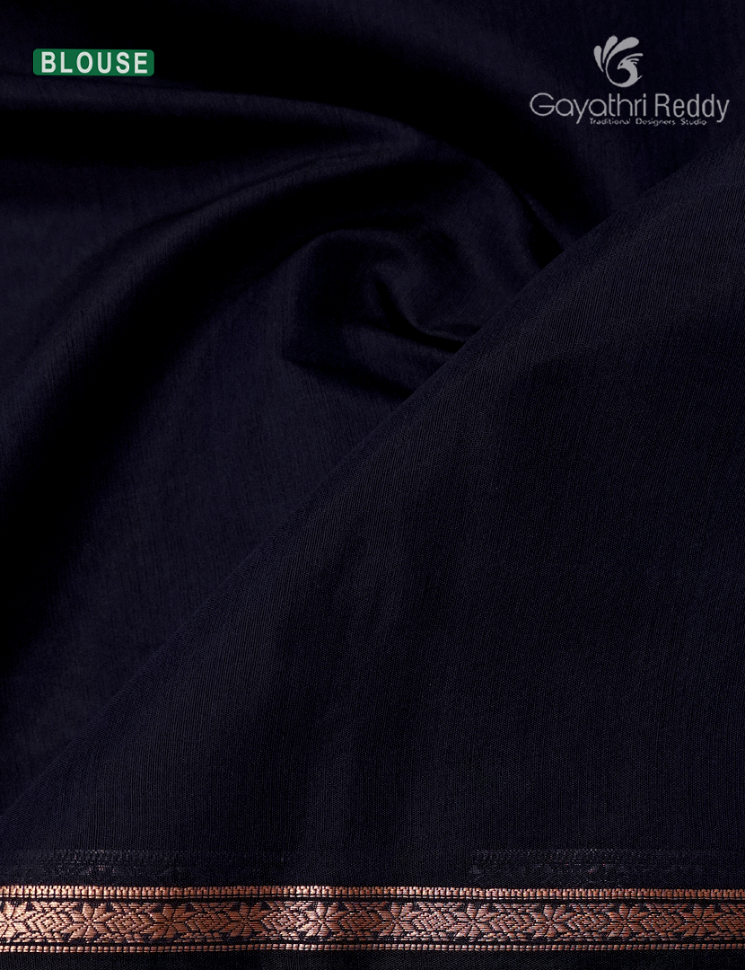Kanchipuram Sico Saree in Lavender and Deep Blue
