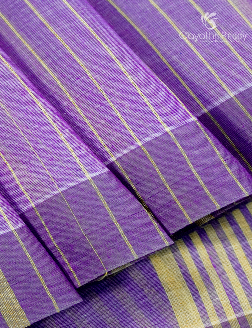Pure Handloom Cotton Saree in Lavender
