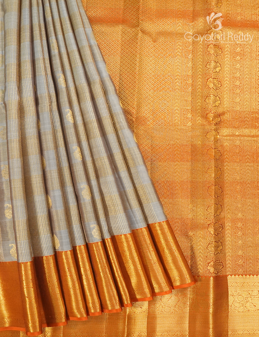 Pure Kanchipuram Silk Vintage Saree in Off-White  and Mustard Yellow