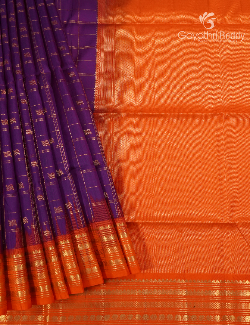 Pure Kanchipuram Vintage Silk Saree in Purple and Orange