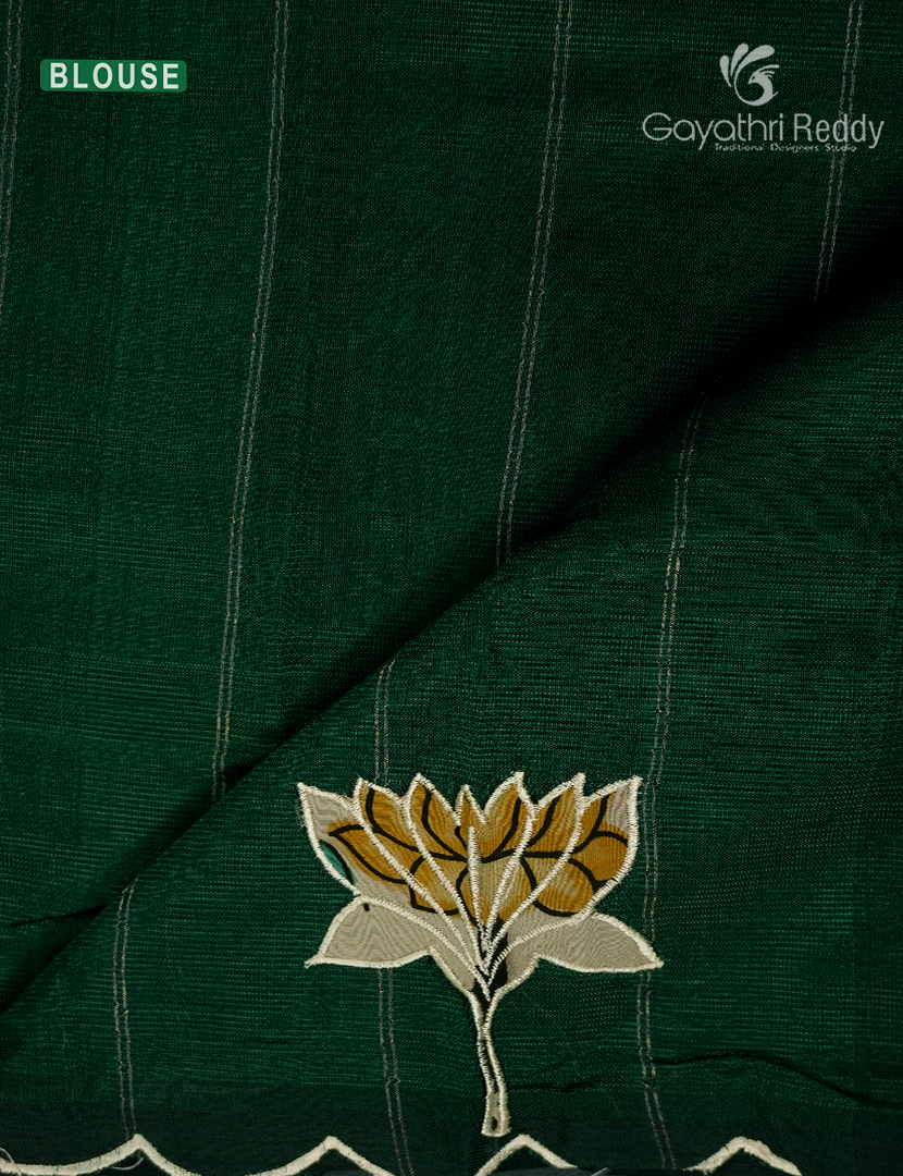 Pure Mangalagiri Langa Voni Set in Bottle Green