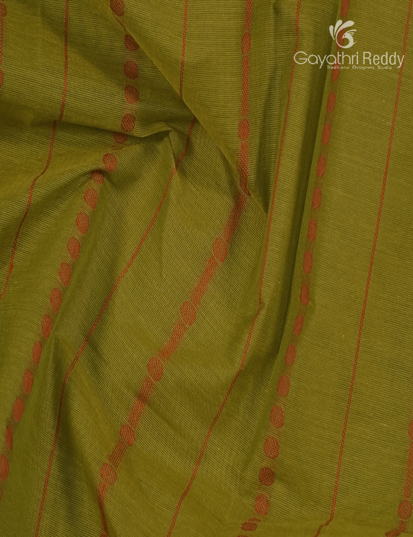 Pure Kanchi Cotton Saree in Mehendi Green