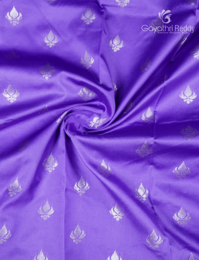 Semi Banaras Katan Silk Saree in Lavender and Green
