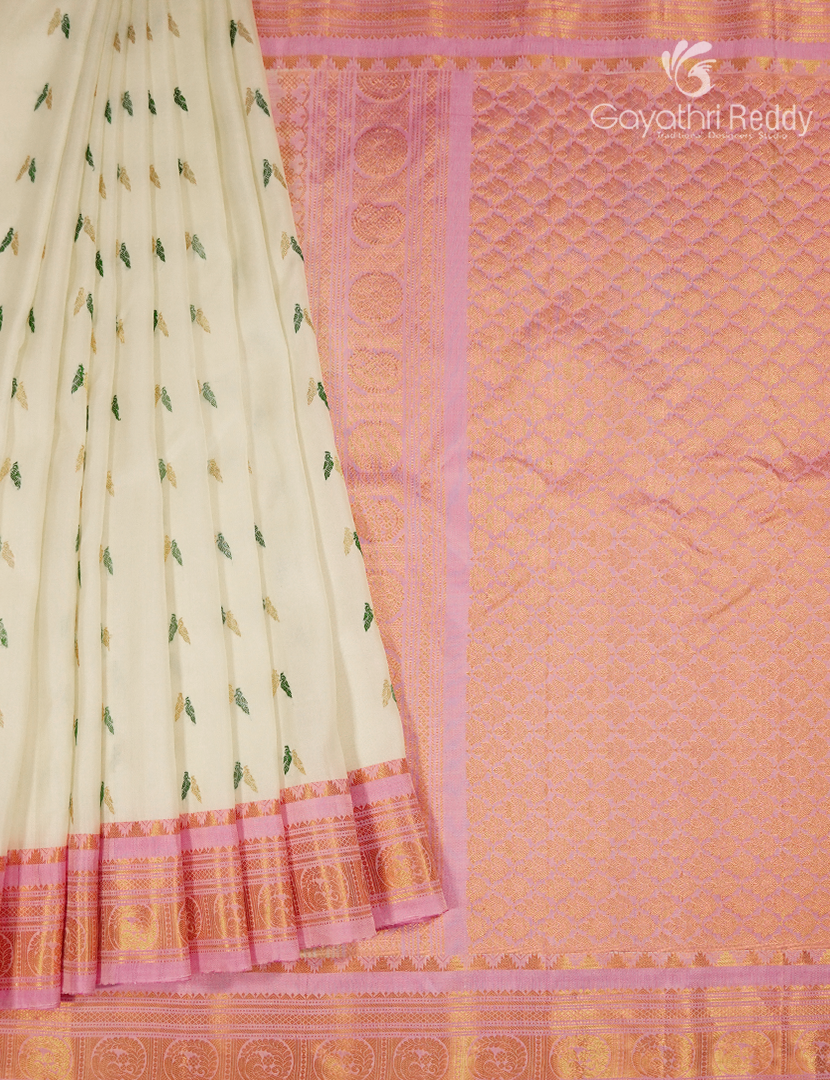 Pure Gadwal Silk Saree in Cream and Baby Pink