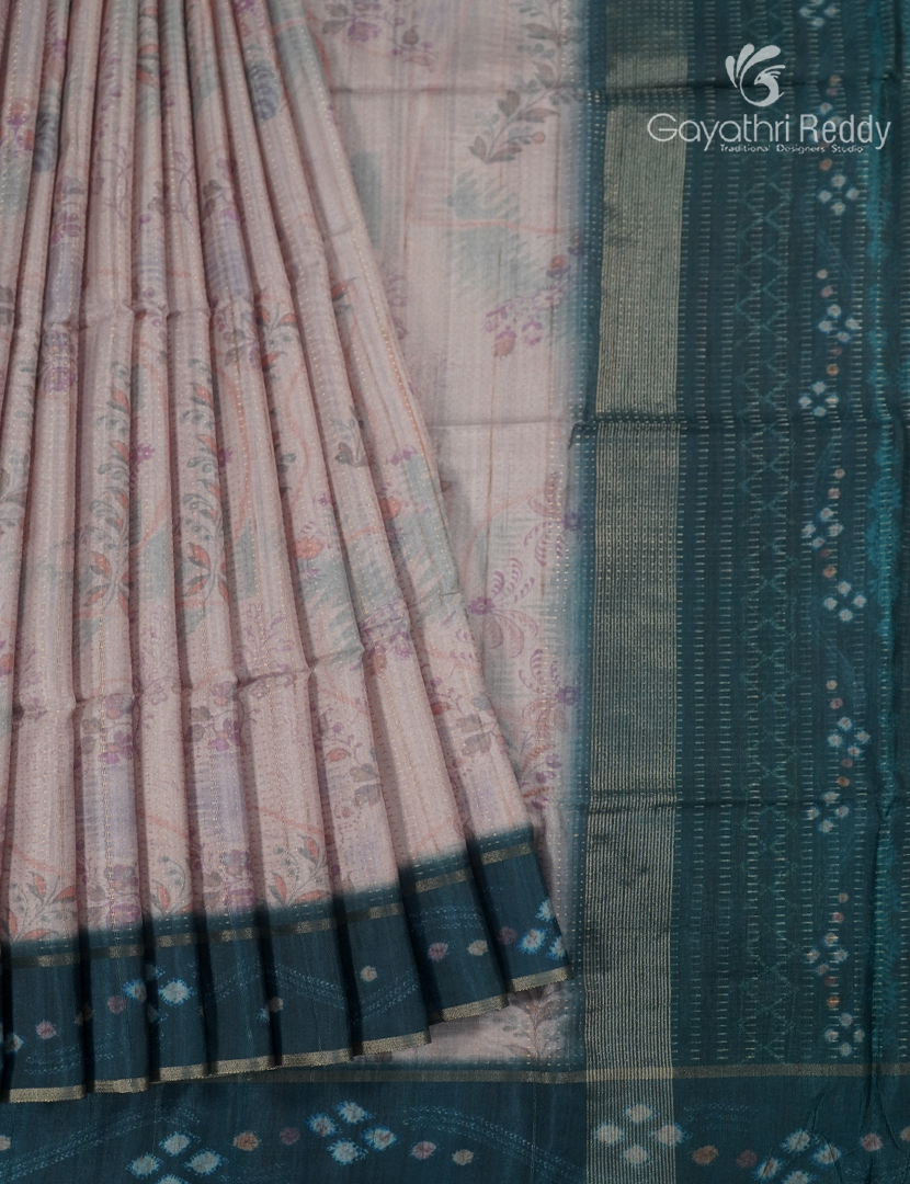 Semi Tussar Saree in Onion Pink and Deep Rama Green