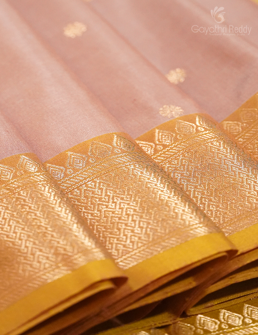 PURE KANCHI PATTU-KP7102