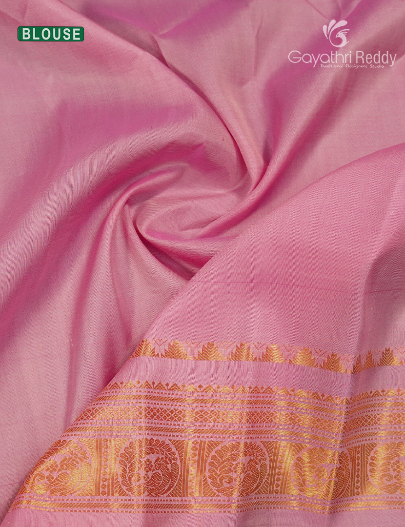 Pure Gadwal Silk Saree in Cream and Baby Pink