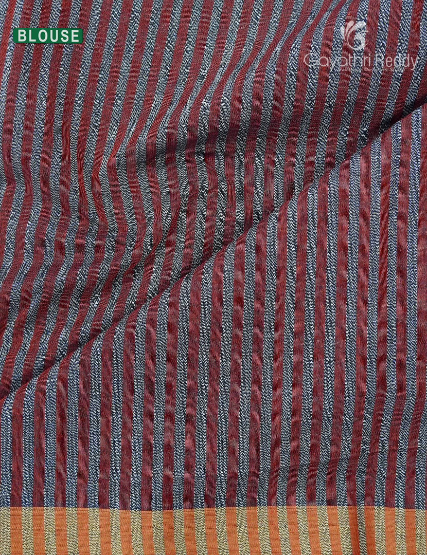 Pure Handloom Cotton Saree in Red