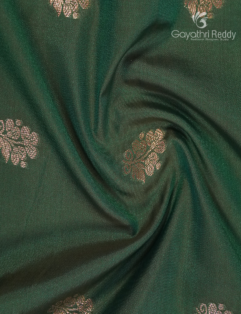 Semi Kanchipuram Art Silk Saree in Pista Green