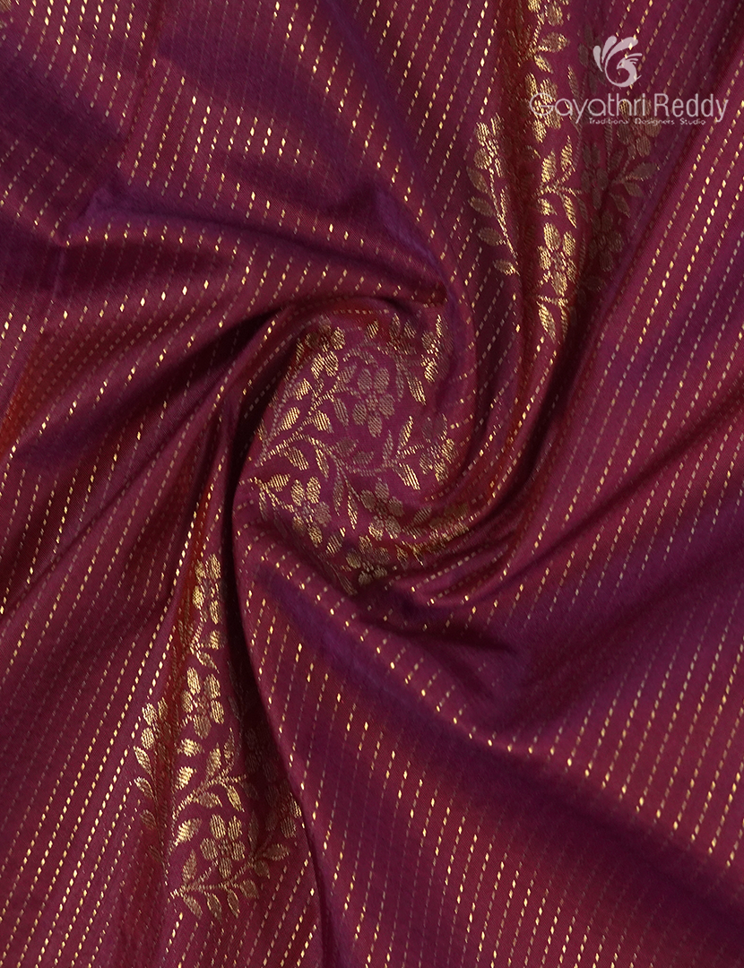Semi Kanchipuram Silk Saree in Deep Maroon Red and Mehendi Green