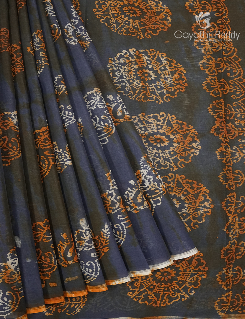 Cotton Batik Print Saree in Ash Grey