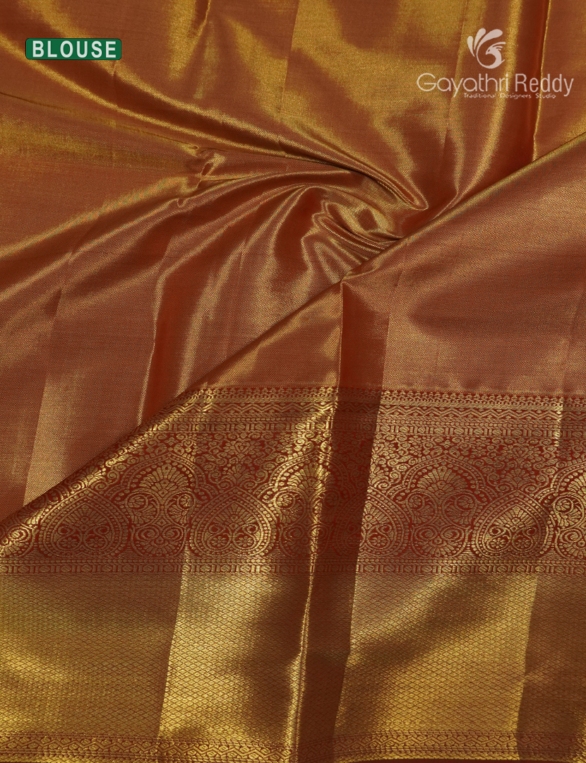Pure  Kanchipuram Silk Saree in Mint Green and Maroon ( Brocade Pattern )