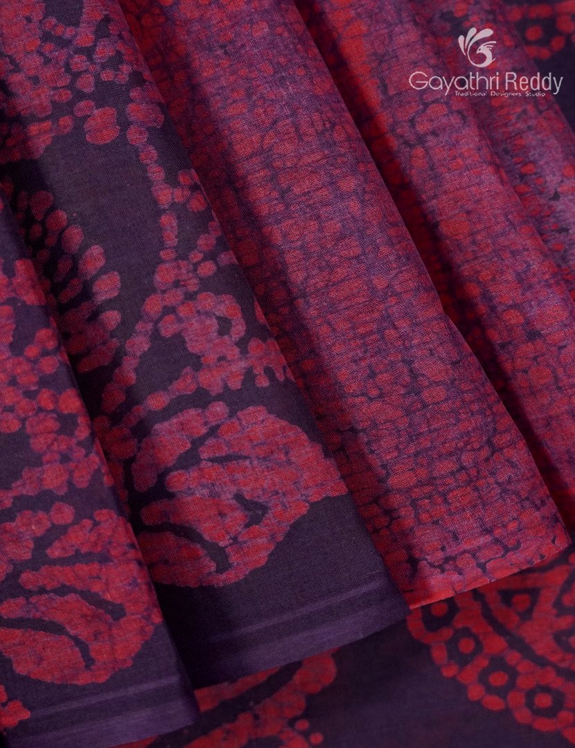 Cotton Batik Print Saree in Plum and Pink