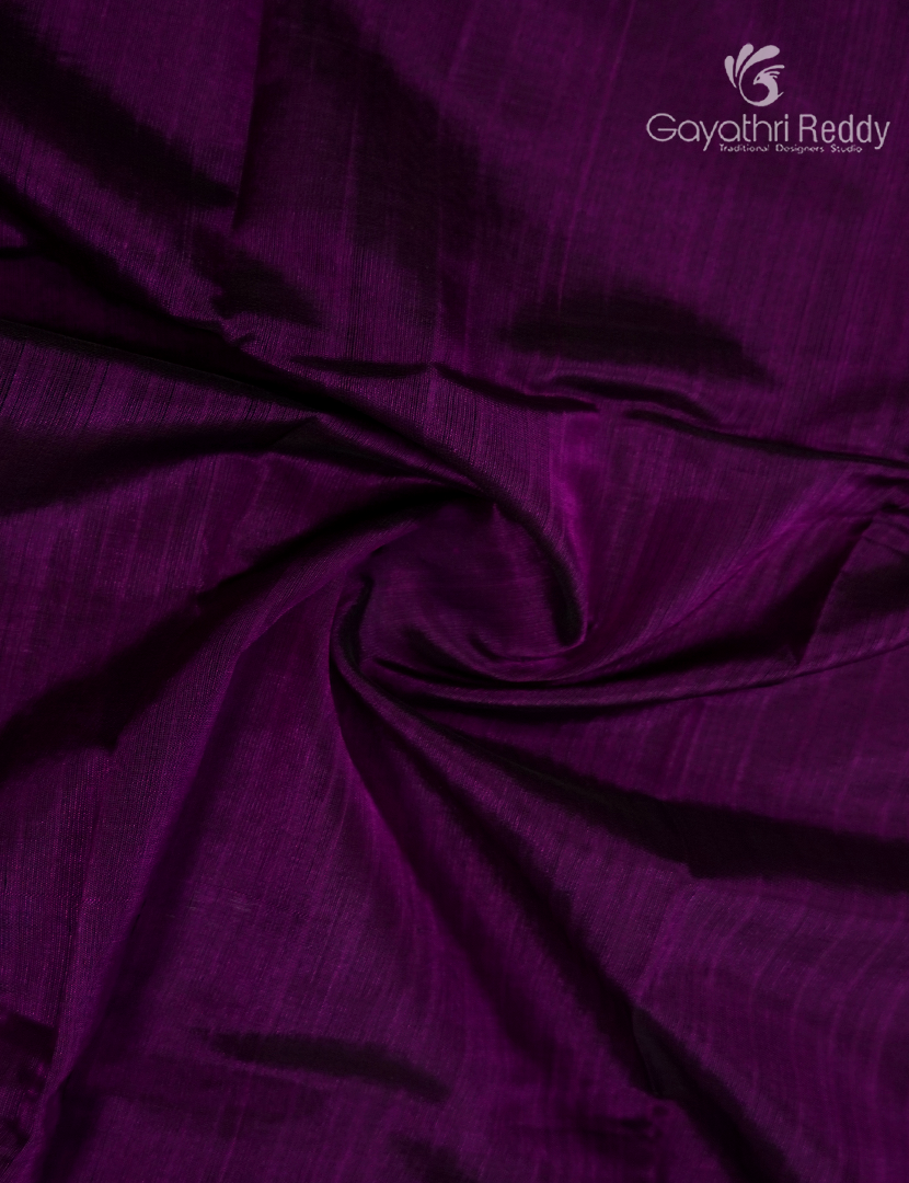 Pure Mangalagiri Langa Voni Set in Deep Purple