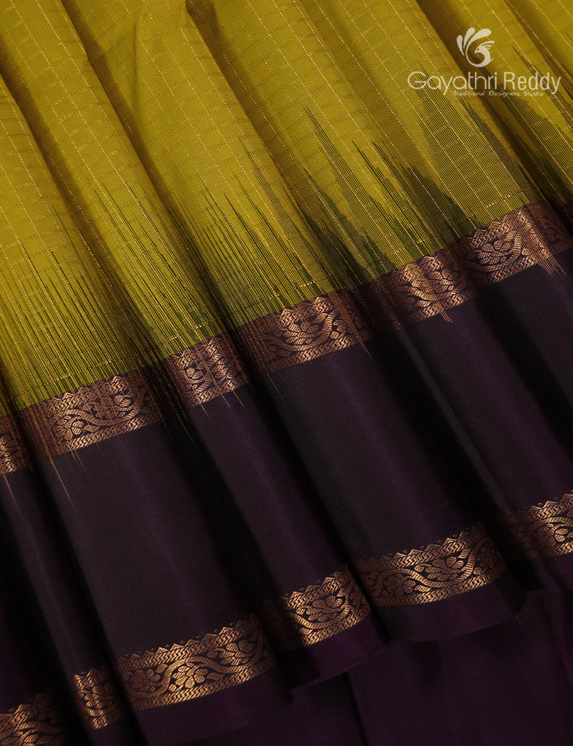 Pure Kanchipuram Vintage Silk Saree in Lime Yellow and Deep Brown