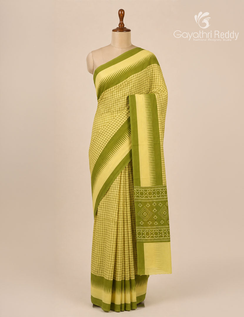Pure MulMul Cotton Saree in Lime Green and Mehendi Green
