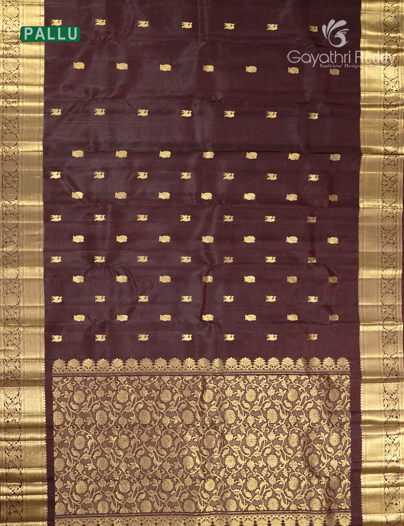 Pure Kanchipuram Silk Saree in Deep Brown (Medium Borders )