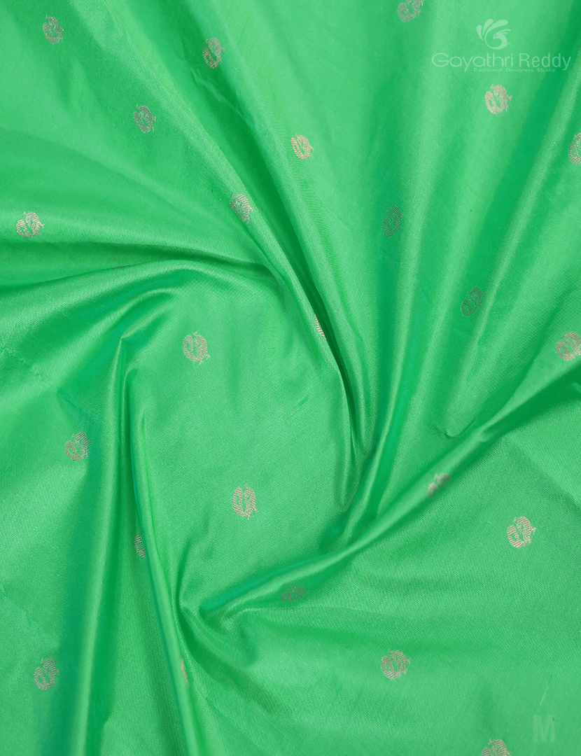 PURE NARAYANPET PATTU-NP522