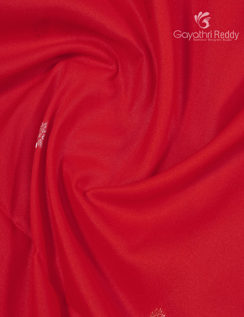 Semi Kanchipuram Art Silk Saree in Bridal Red