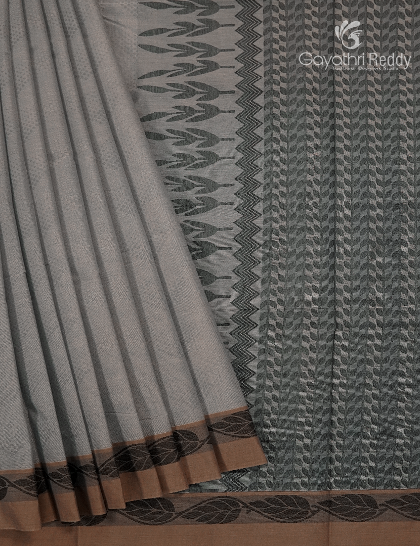 Pure Kanchi Cotton Saree in Grey