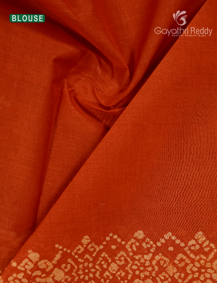 Cotton Batik Print Saree in Orange and Peach