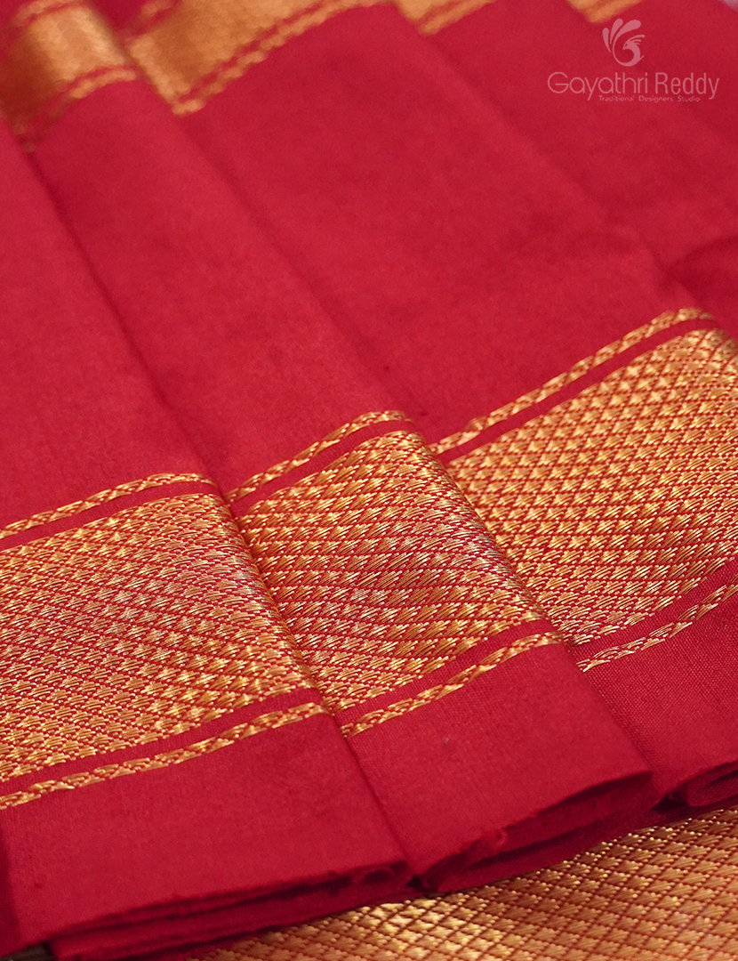 PURE IKKAT PATTU-IP679