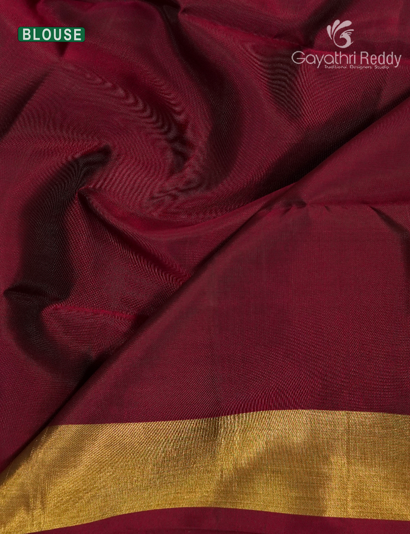 Pure Kanchipuram Soft Silk Saree in Deep Peacock Blue and Deep Red