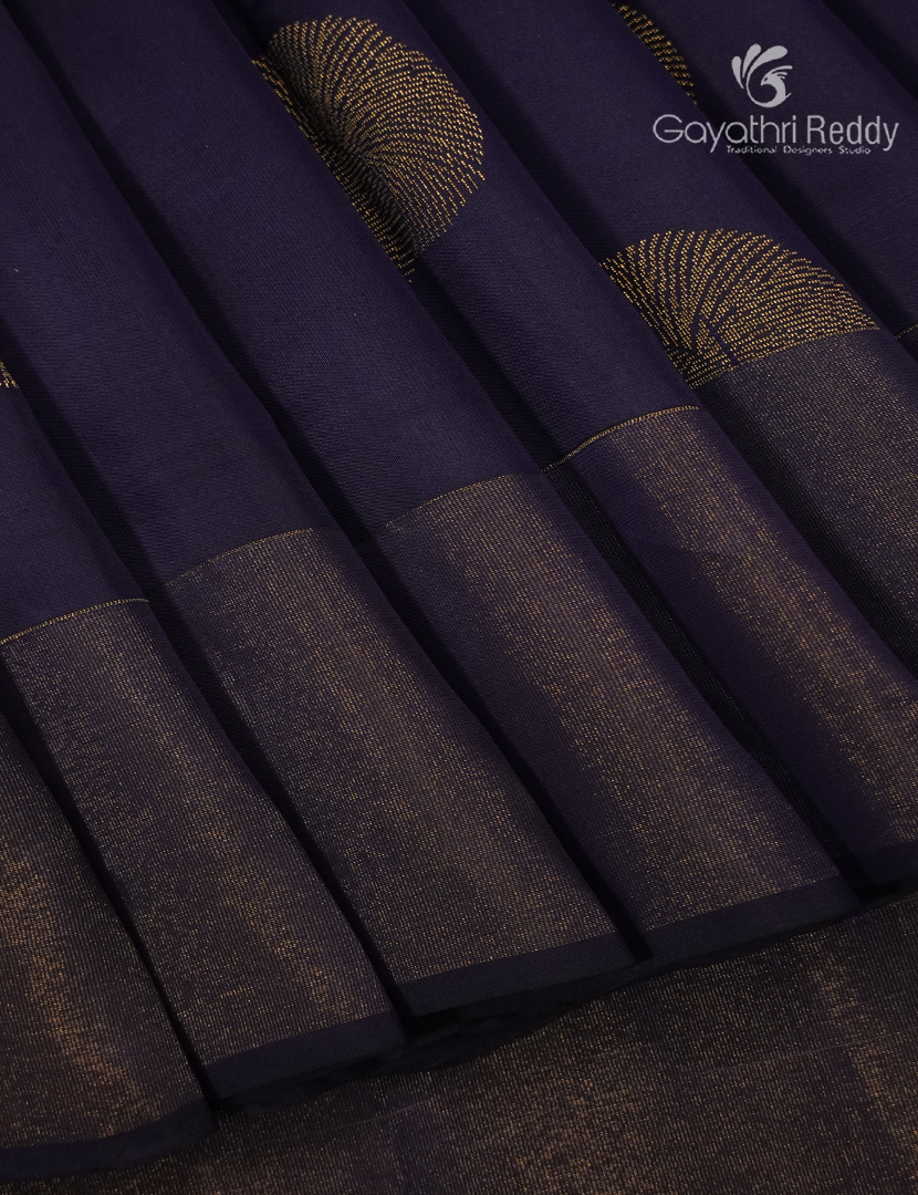 Pure Kanchipuram Silk Saree in Deep Blue ( Small Borders )