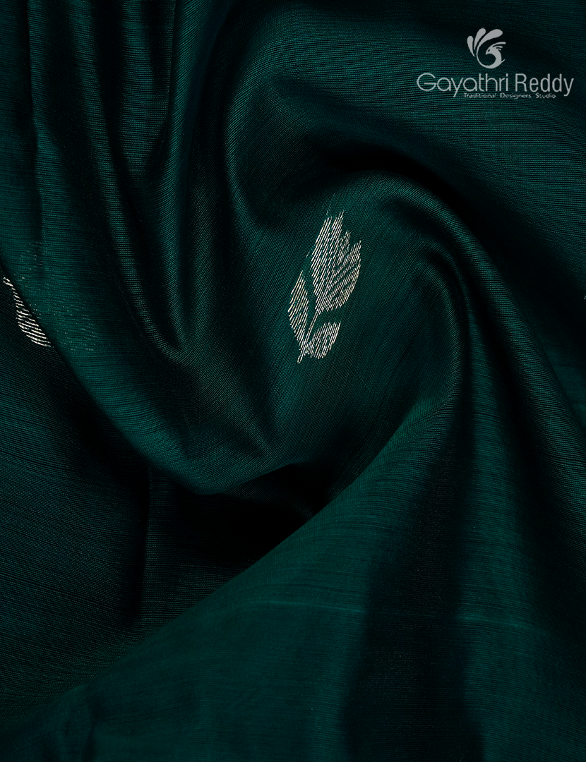 Pure Chanderi Sico Saree in Bottle Green