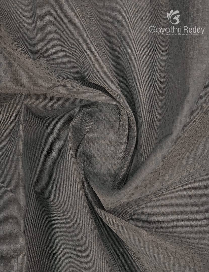 Pure Kanchi Cotton Saree in Grey