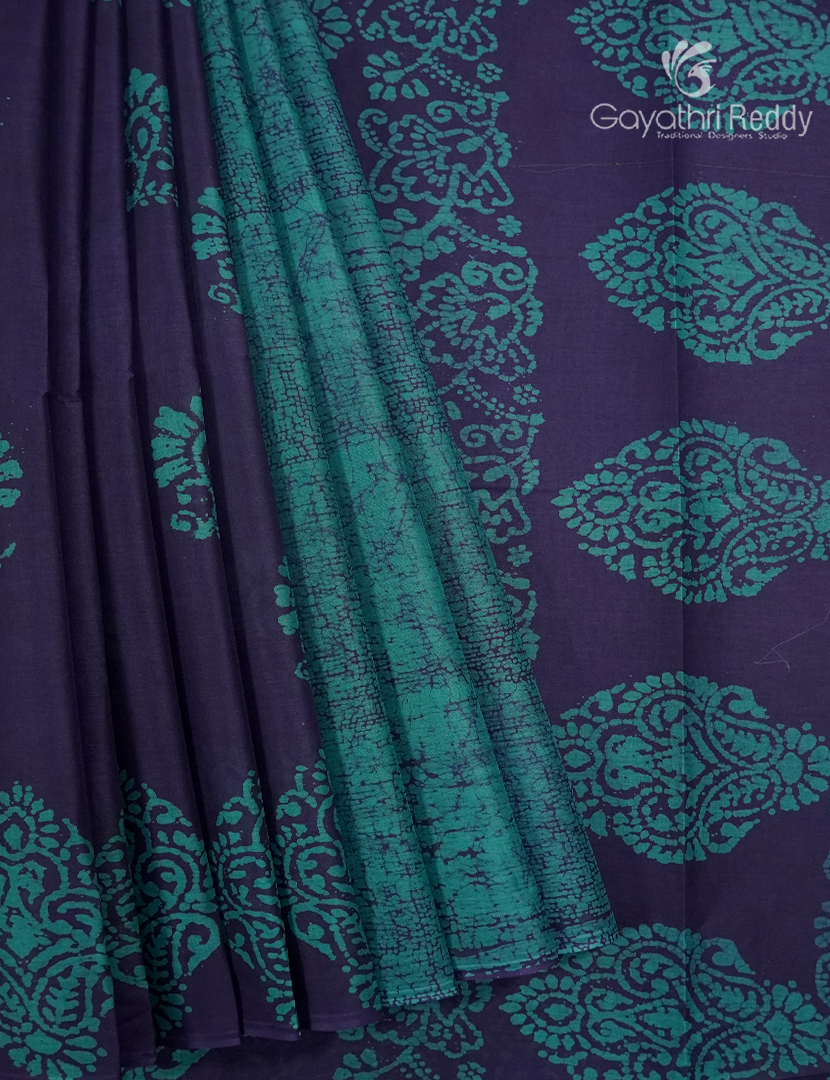 Cotton Batik Print Saree in Navy Blue and Sea Green