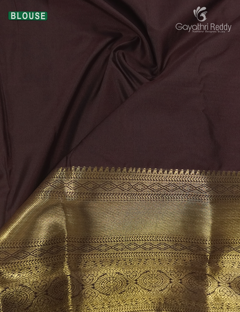 Semi Kanchipuram Silk Saree in Peach and Brown