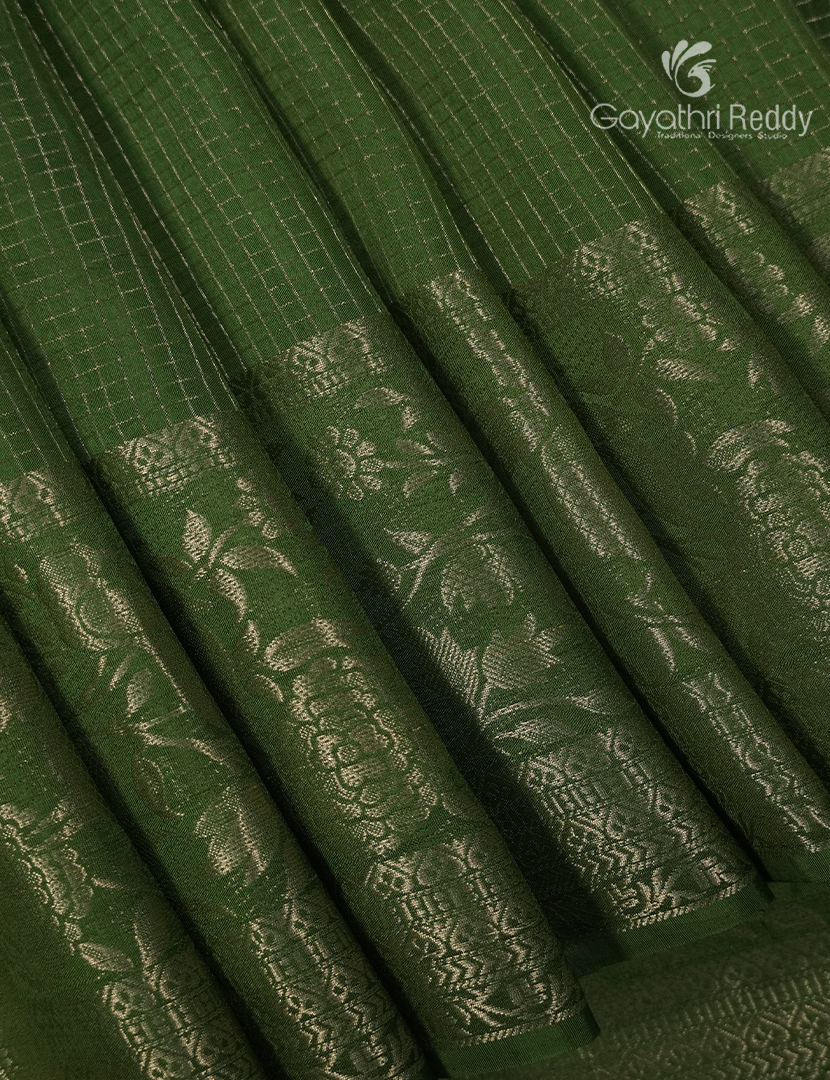 Semi Mysore Crepe Saree in Leaf Green