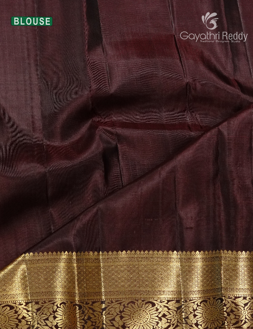 Pure Kanchipuram Silk Saree in Deep Brown (Medium Borders )